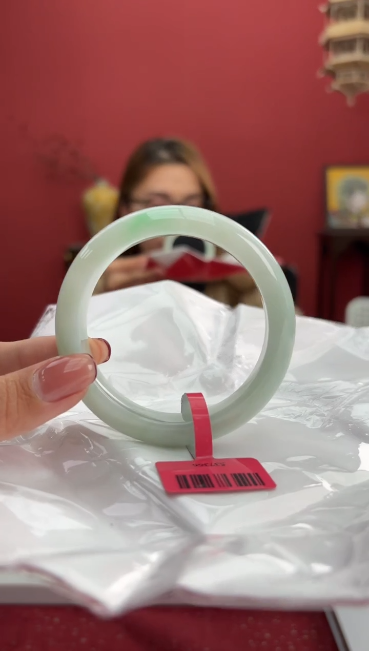 【闪购商品】翡翠手镯未镶嵌16手镯