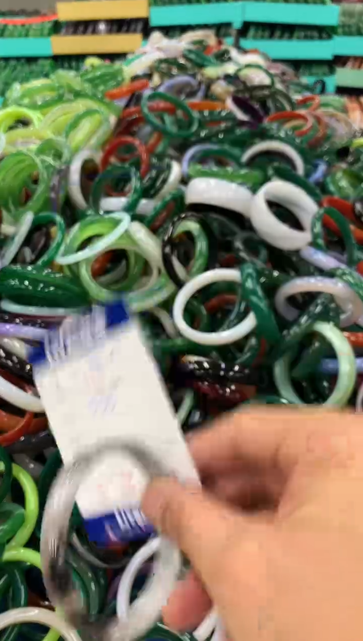 手镯玛瑙/玉髓未镶嵌75