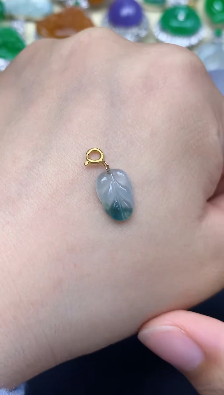 颈饰18K金镶嵌翡翠186-中国好珍宝