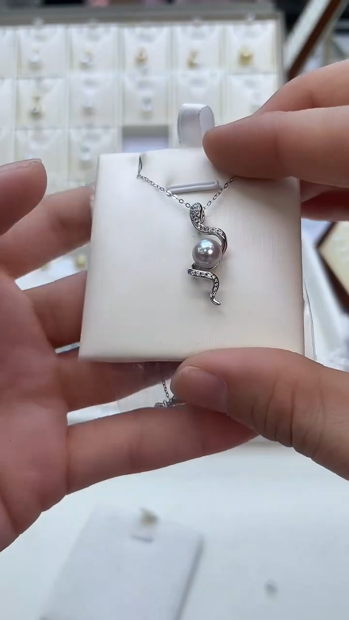 吊坠(赠链)银S925镶嵌海水珍珠6-7mm海水真多麻蛇形吊坠