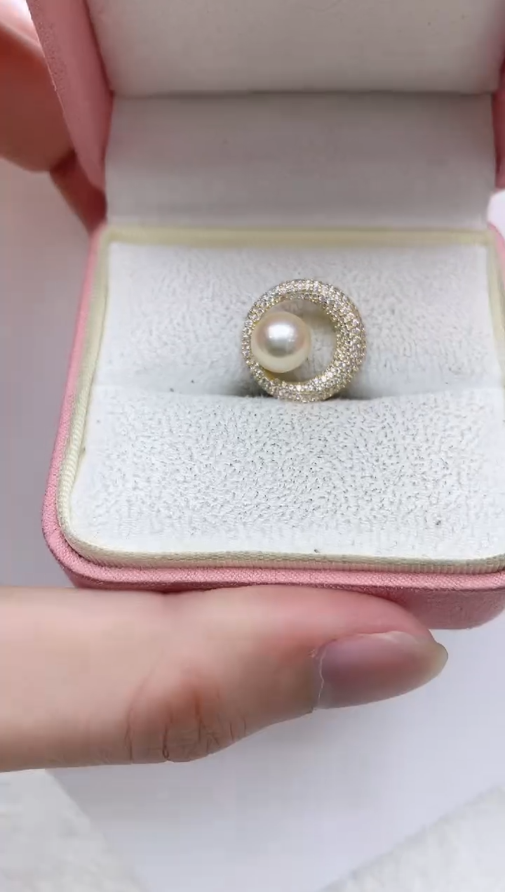 【闪购商品】海水珍珠颈饰银S925镶嵌海水珍珠吊坠