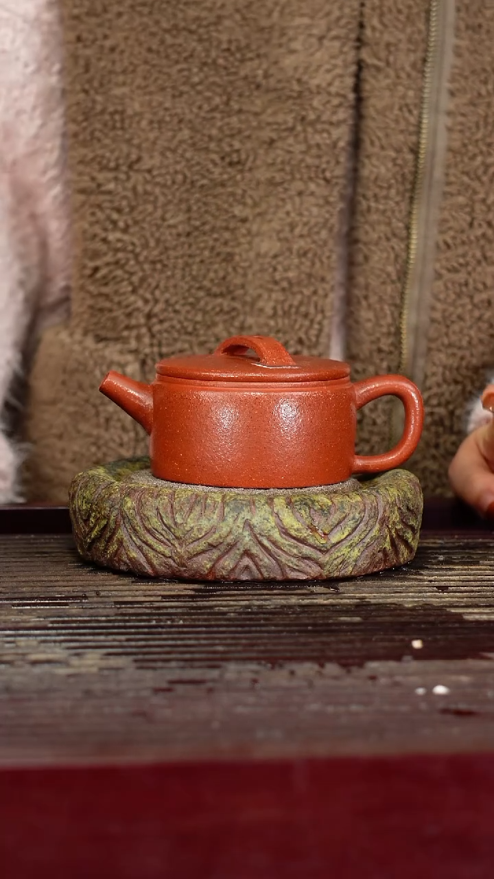 宜兴原矿紫砂壶茶壶宜兴原矿紫砂壶茶壶150C