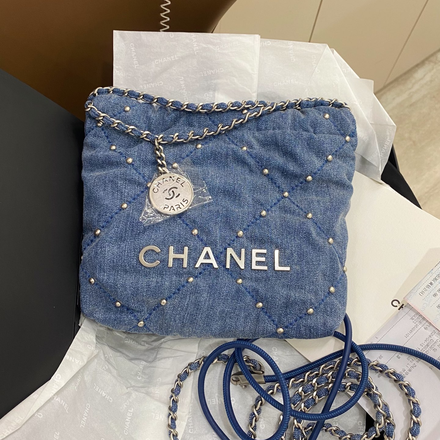 99新 Chanel/香奈儿 24s22bagmini银扣铆钉丹宁垃圾袋