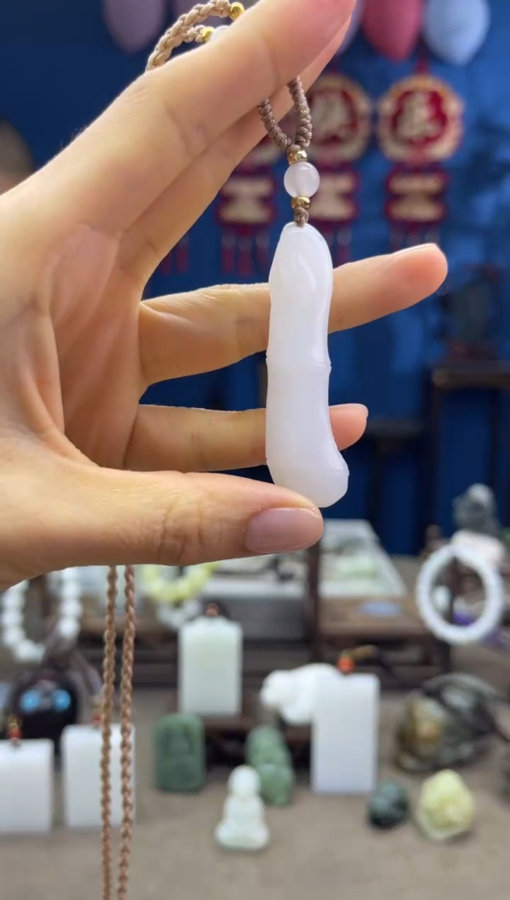 【闪购商品】和田玉颈饰未镶嵌1