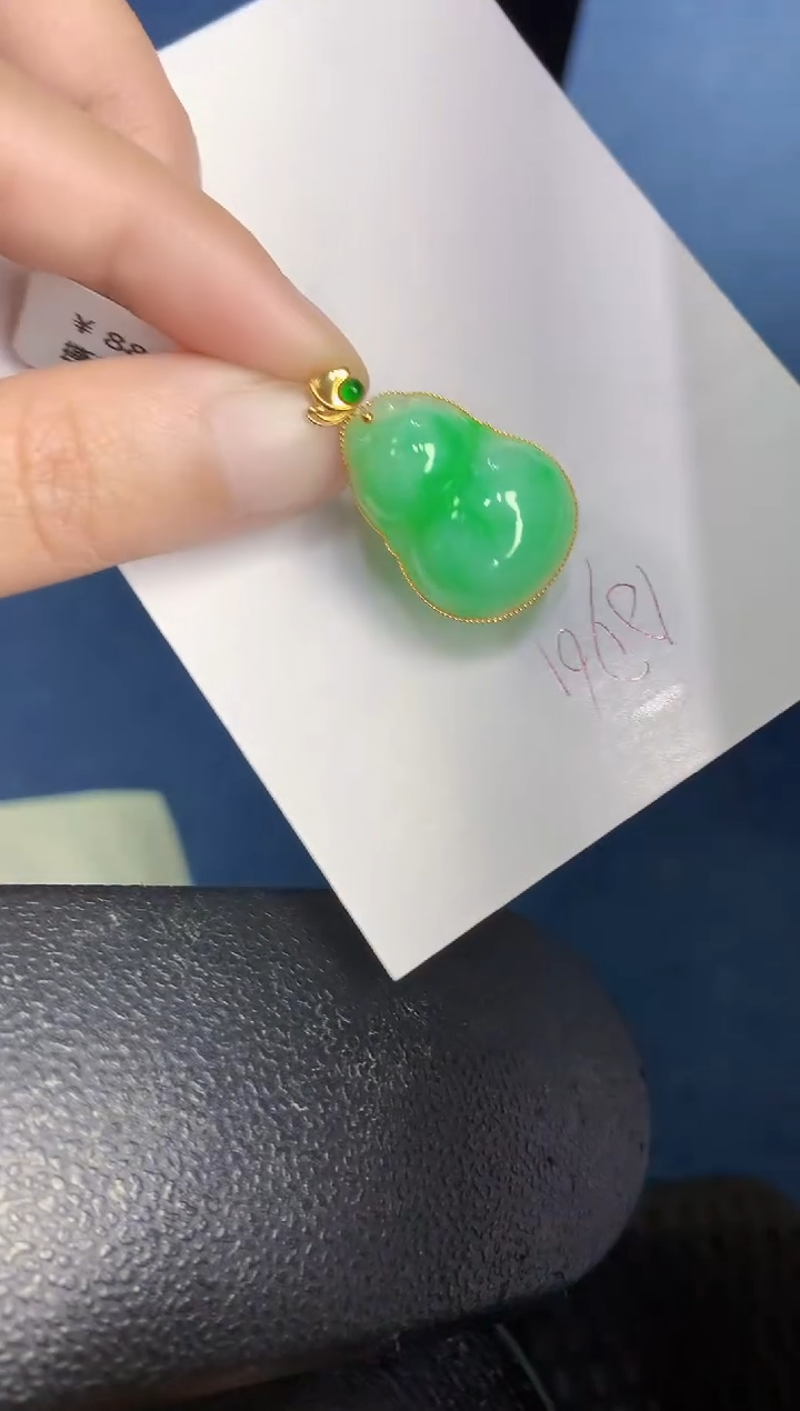 【闪购商品】翡翠颈饰18K金镶嵌000000000