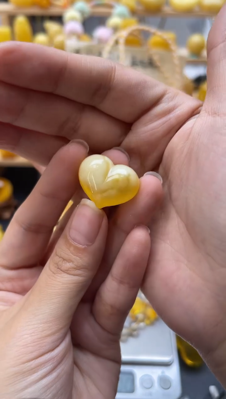 琥珀未镶嵌珠宝奇石049琥珀蜜蜡微瑕