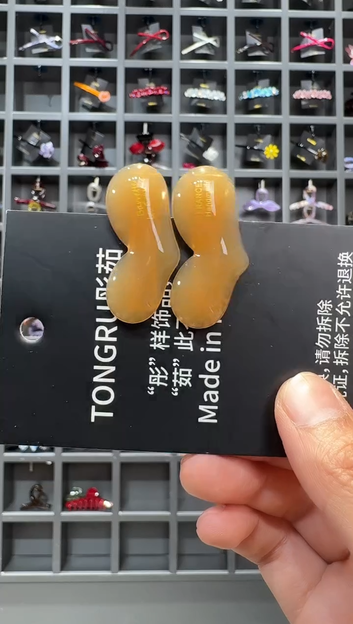醋酸非金属韩国醋酸品牌发饰4cm超厚一颗心鸭嘴边夹一对奶茶色