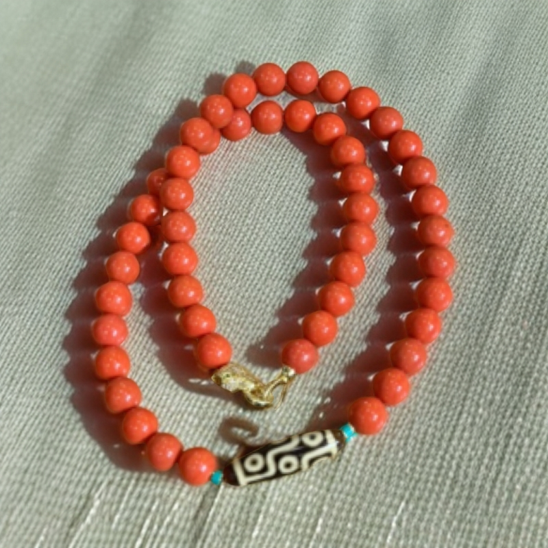 W2645陌陌红12m多宝项链藏级款