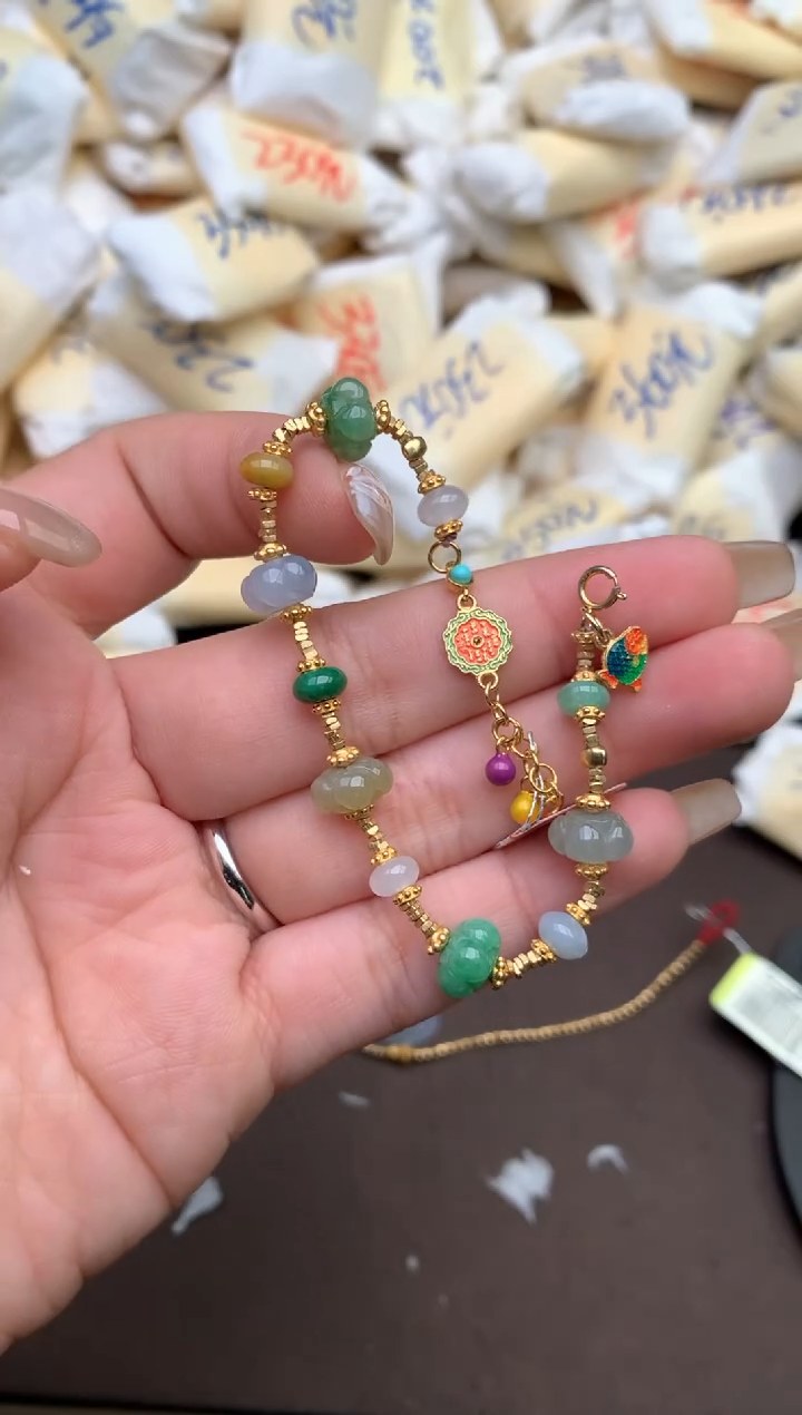 【闪购商品】翡翠手串未镶嵌—