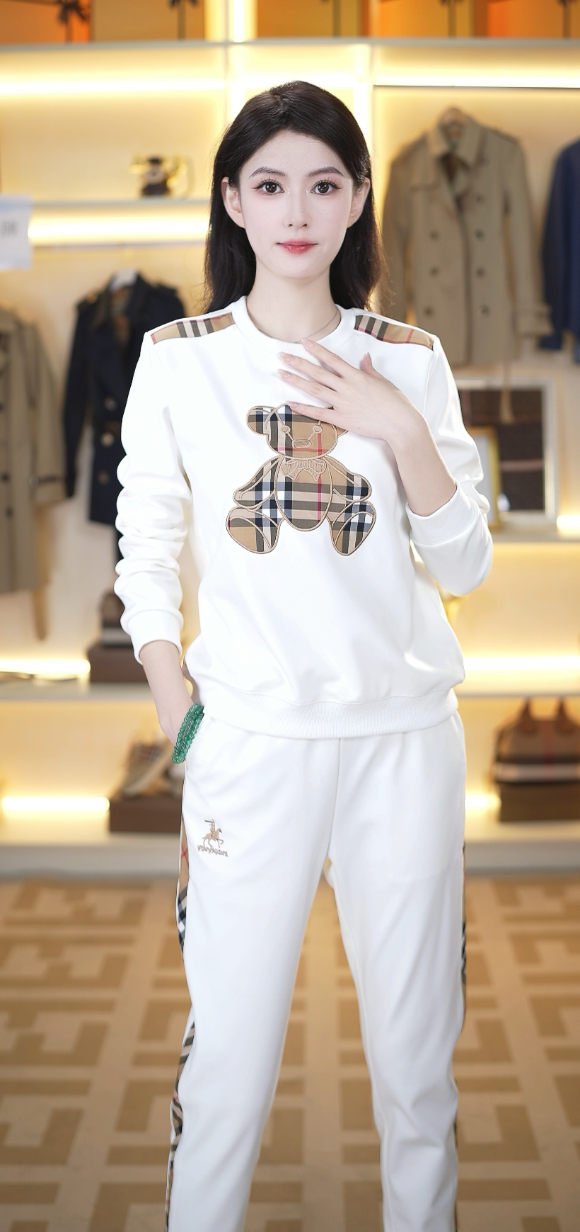 梵施雅-25年新款女士小熊套装