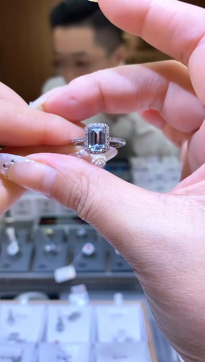 【闪购商品】海蓝宝石戒指银S925镶嵌天然海蓝宝戒指