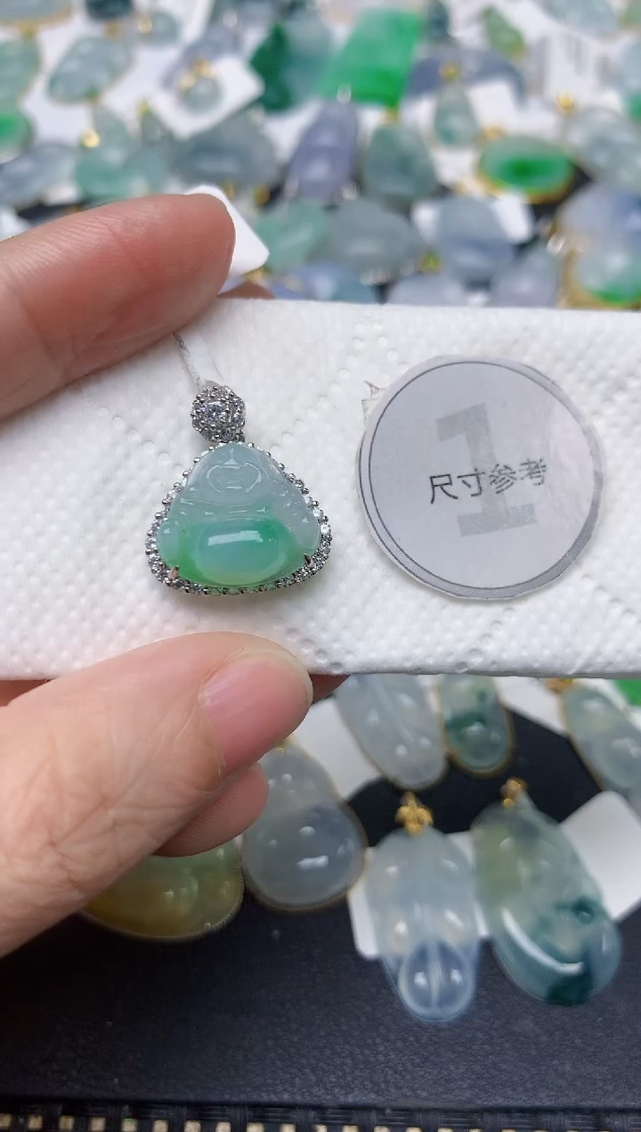 颈饰未镶嵌翡翠天然缅甸A货翡翠