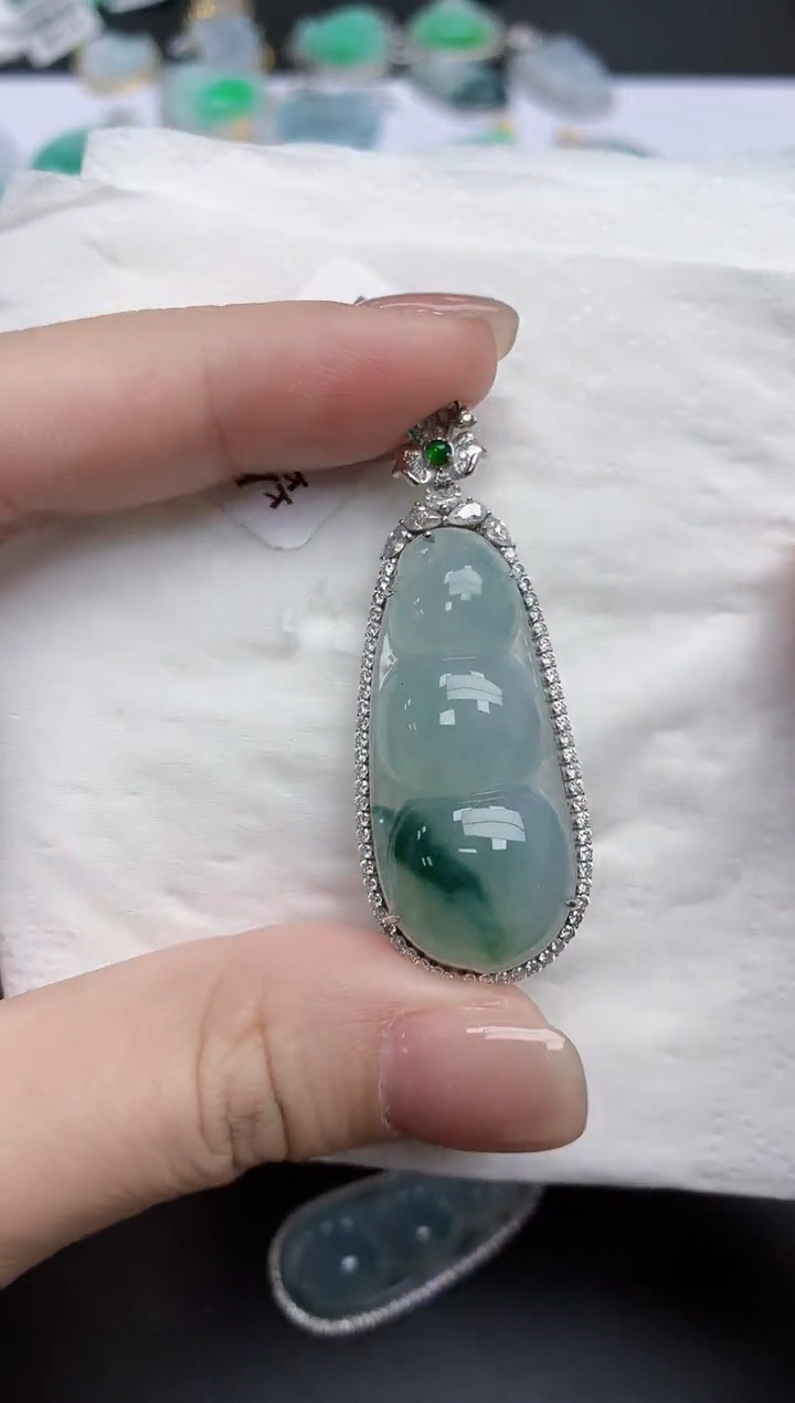 【闪购商品】翡翠颈饰18K金镶嵌天然缅甸翡翠A货