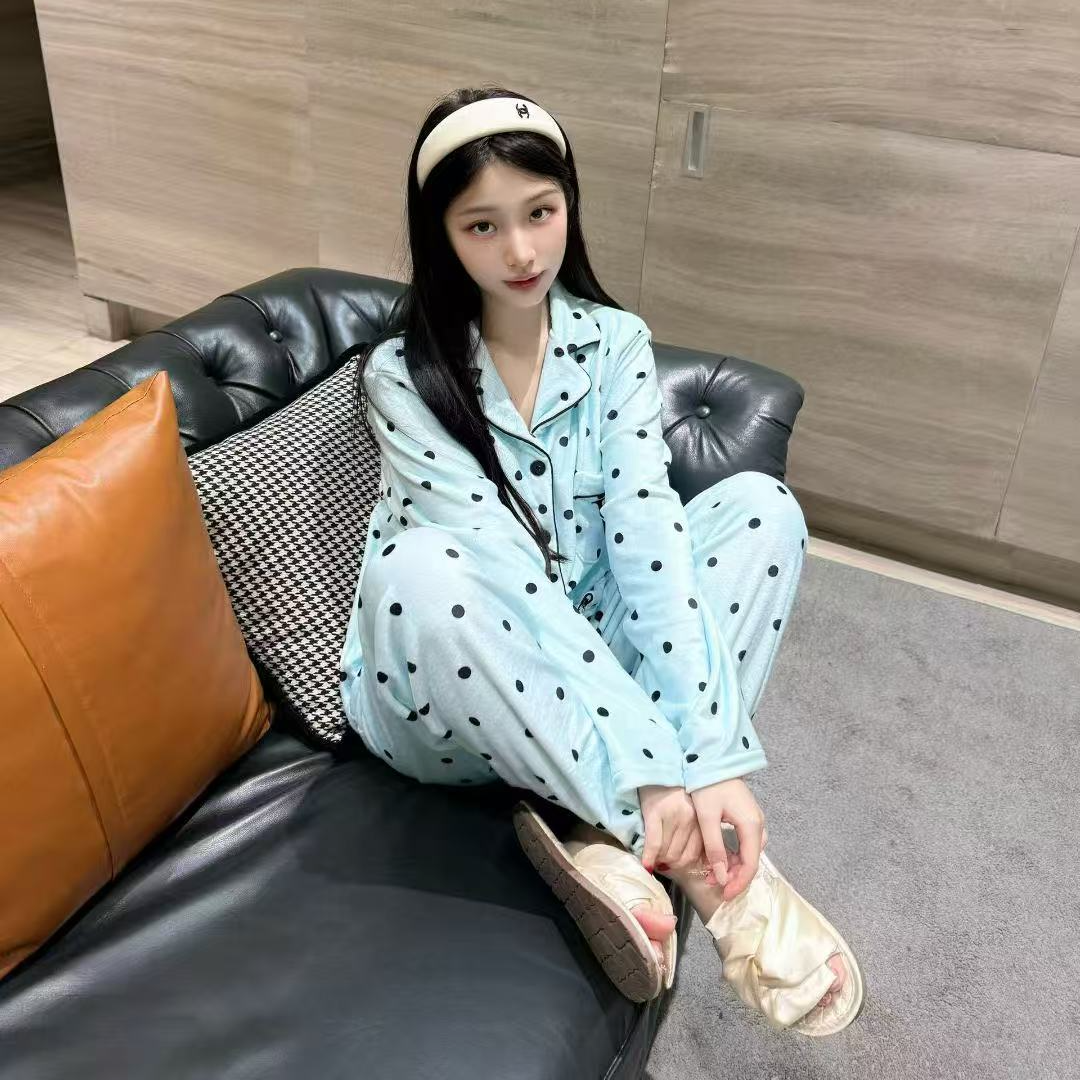 Sifuma/斯服玛《维密波点》秋冬睡衣女外出洋气出门款长袖海岛绒