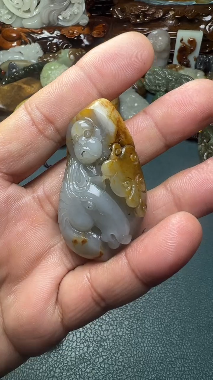未镶嵌和田玉挂件-