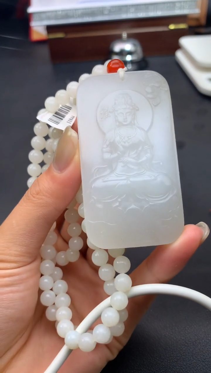 【闪购商品】定制和田玉Boss阳天然和田玉（拍一发一）