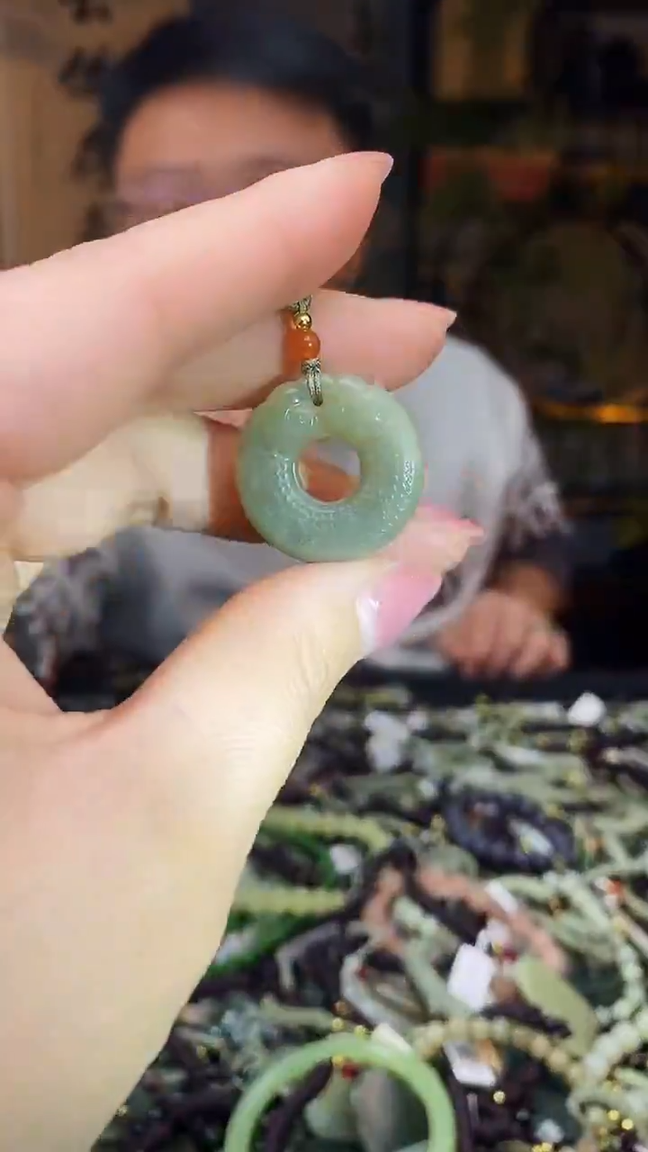 颈饰未镶嵌和田玉多样性发货，拍一发一