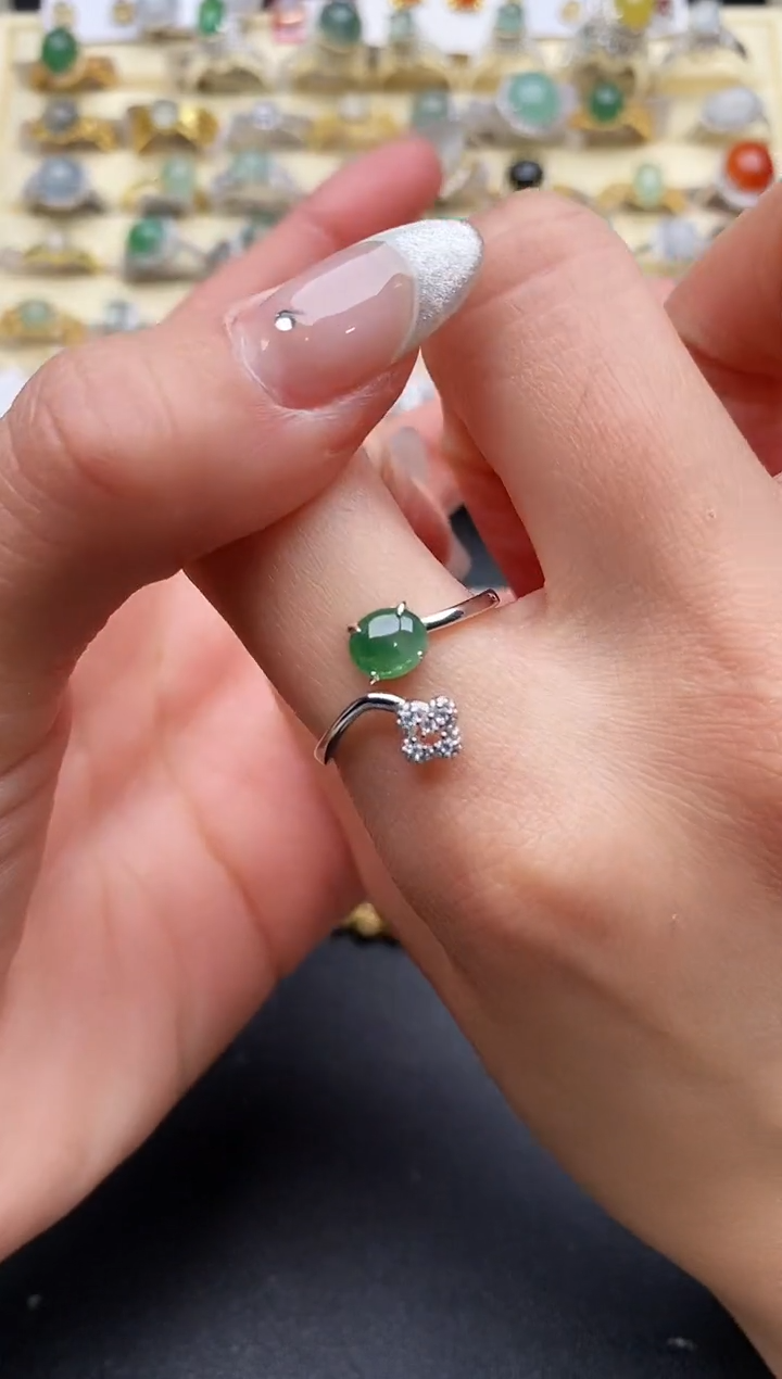 【闪购商品】翡翠戒指银S925镶嵌55555555+10