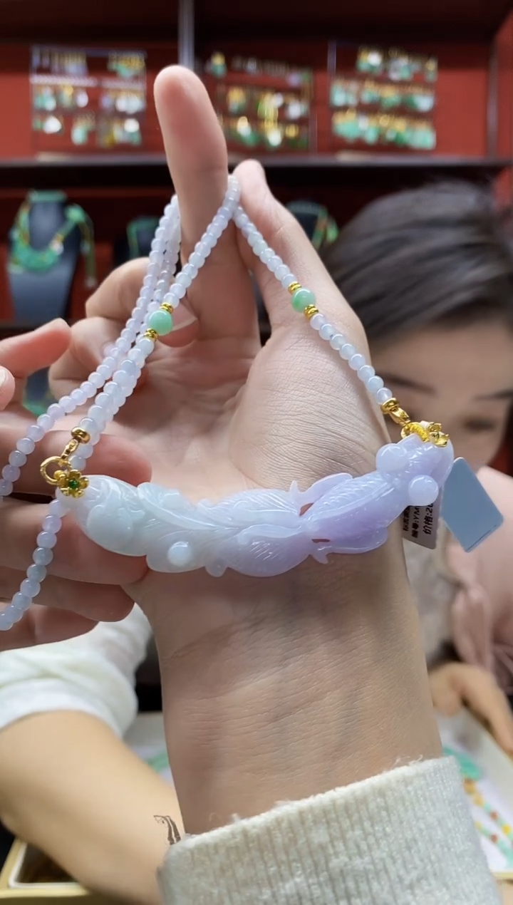 颈饰未镶嵌翡翠珍*翡翠吊坠