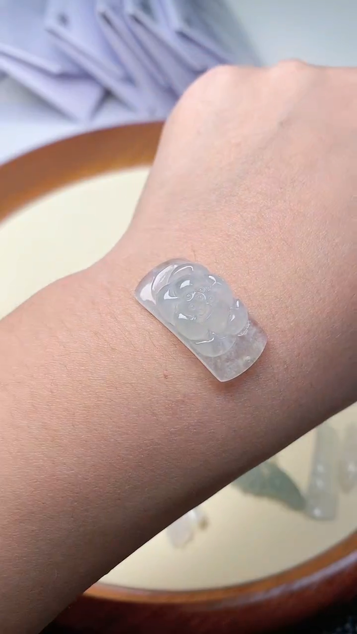 【闪购商品】翡翠挂件未镶嵌手牌