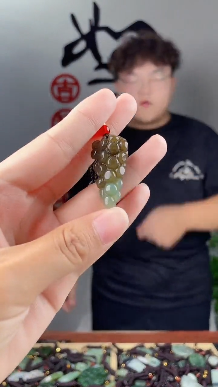和田玉未镶嵌颈饰拍一发一，多样性发货