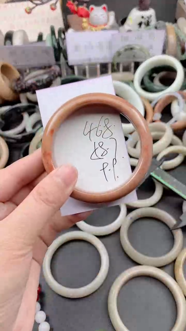 未镶嵌手镯石英质玉468