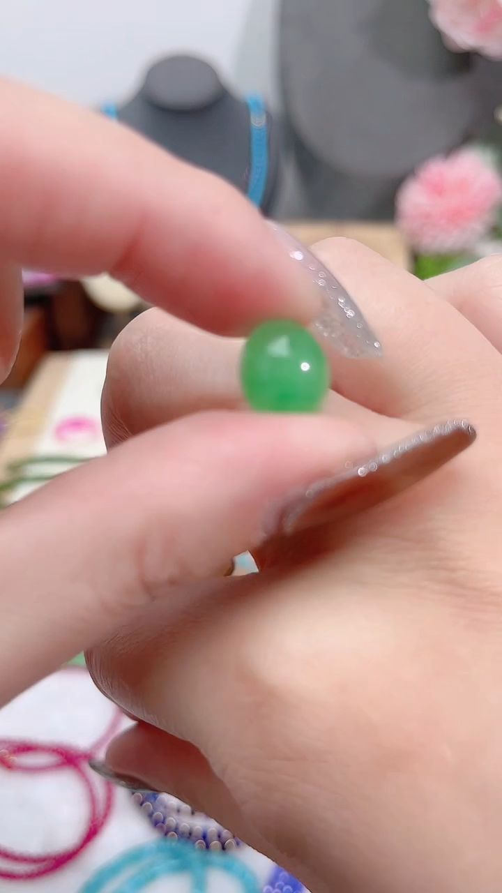 银S925镶嵌翡翠耳饰蛋面99