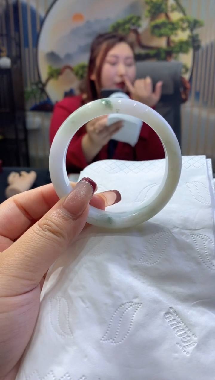 【闪购商品】翡翠手镯未镶嵌00009207