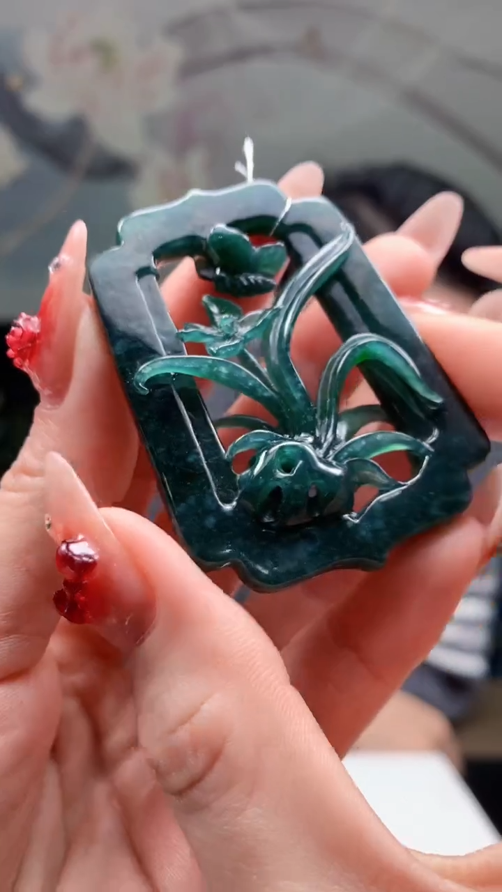 【闪购商品】定制翡翠未镶嵌1044ry-毛货挂件38