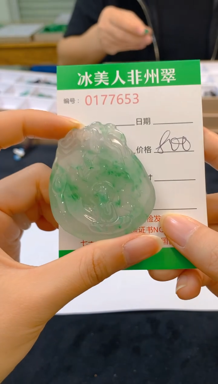 【闪购商品】石英质玉颈饰未镶嵌653