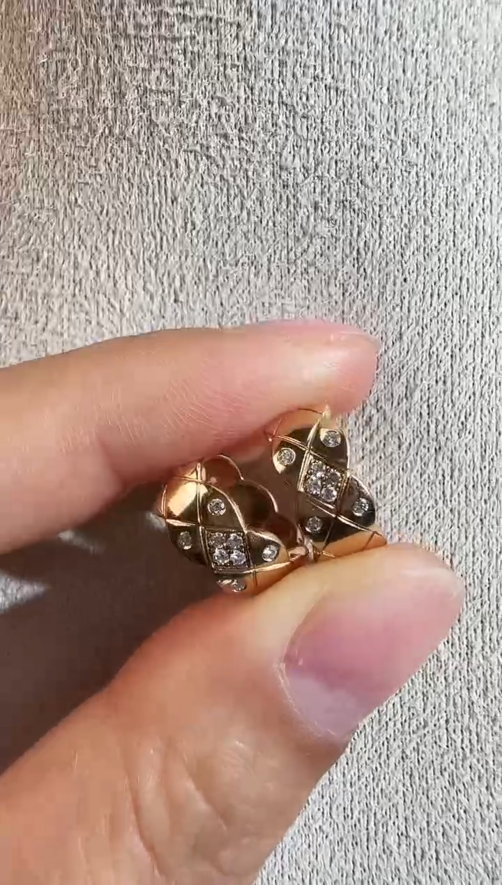 【闪购商品】钻石耳饰18K金镶嵌k红