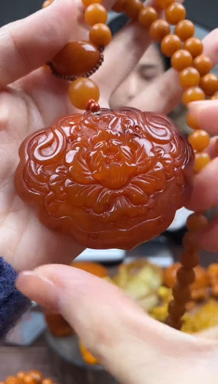 【闪购商品】琥珀裸石未镶嵌首饰 假1赔4 （多样性发货1件（微瑕