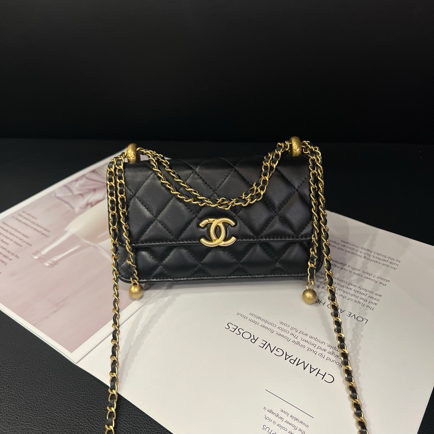 99新 Chanel/香奈儿 专柜31300黑金金珠手机单肩包B6495寄卖服务