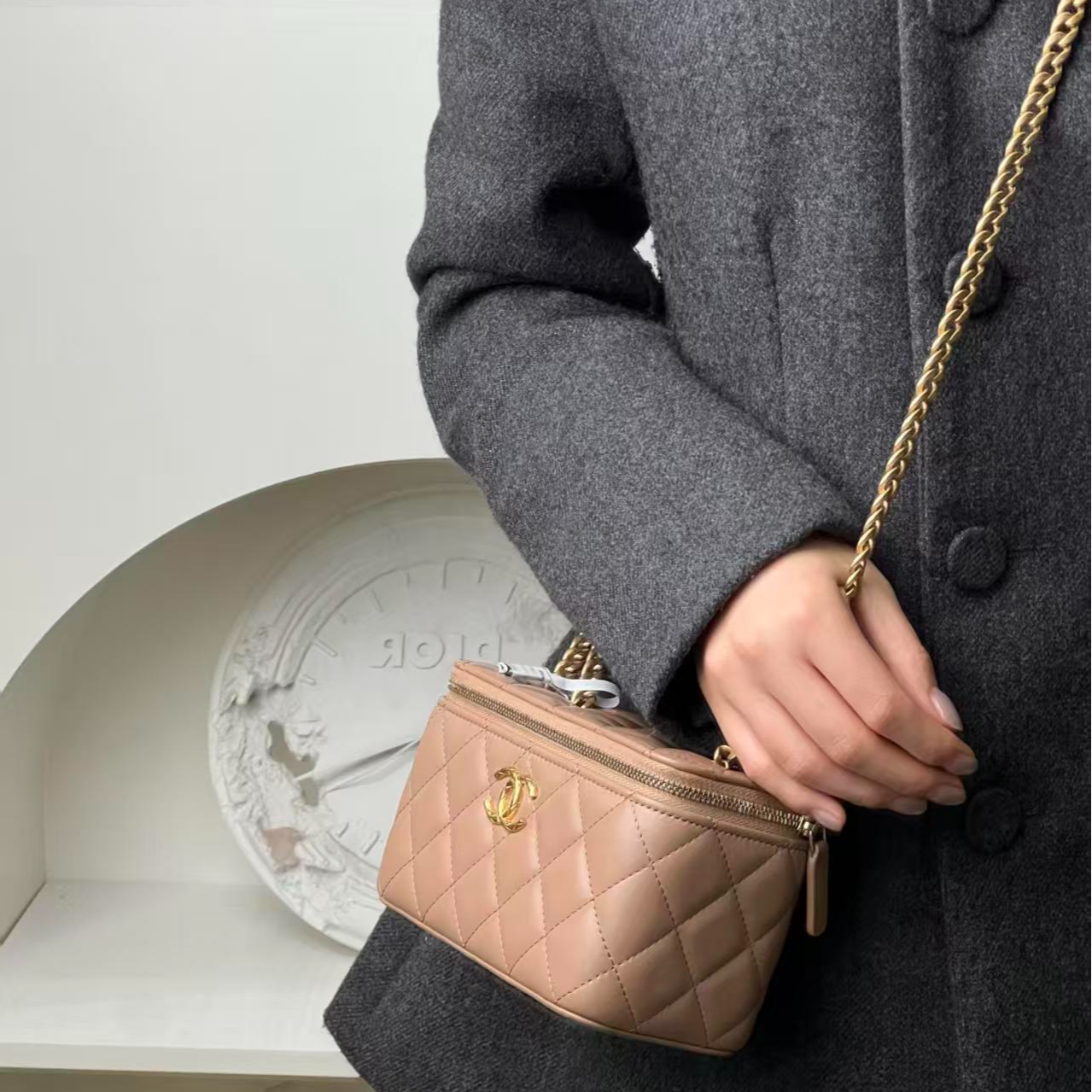 99新 Chanel/香奈儿 金柱化妆盒奶茶金/甄选