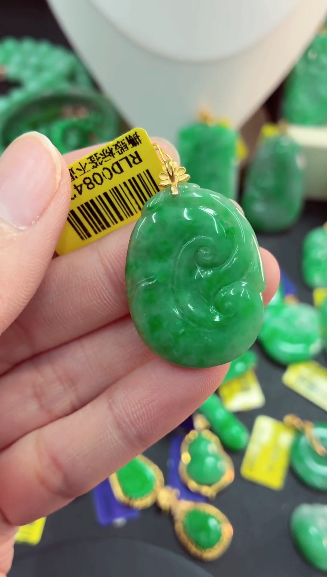 吊坠(不含链)18K金镶嵌翡翠天然缅甸翡翠A货