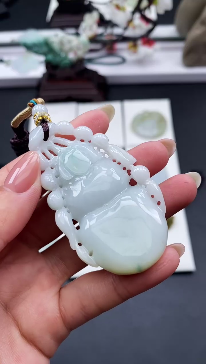 【闪购商品】翡翠颈饰未镶嵌天然缅甸A货翡翠