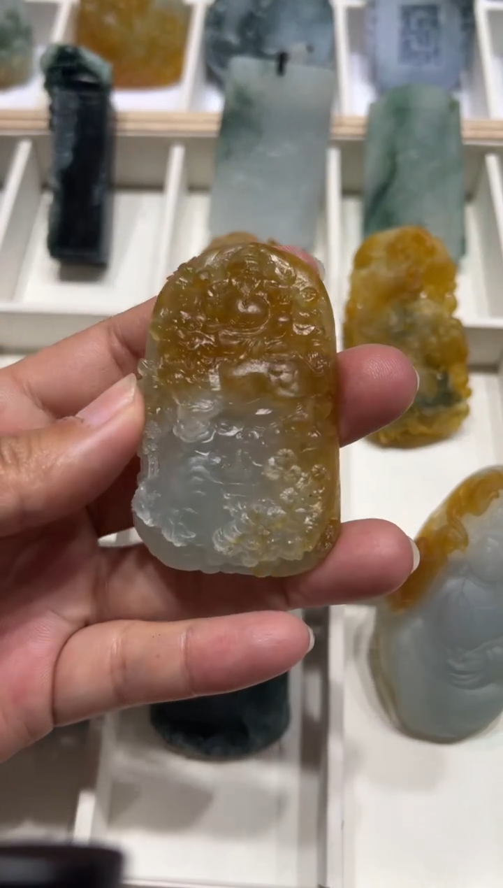 定制翡翠未镶嵌牌子