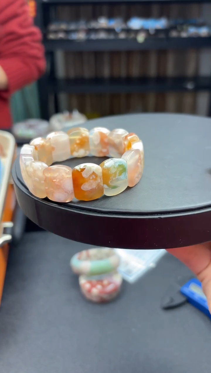 【闪购商品】石英质玉手串未镶嵌264