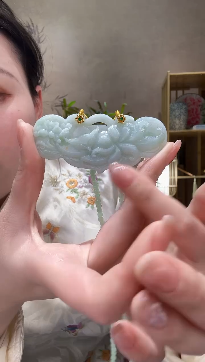 【闪购商品】翡翠颈饰未镶嵌吊坠