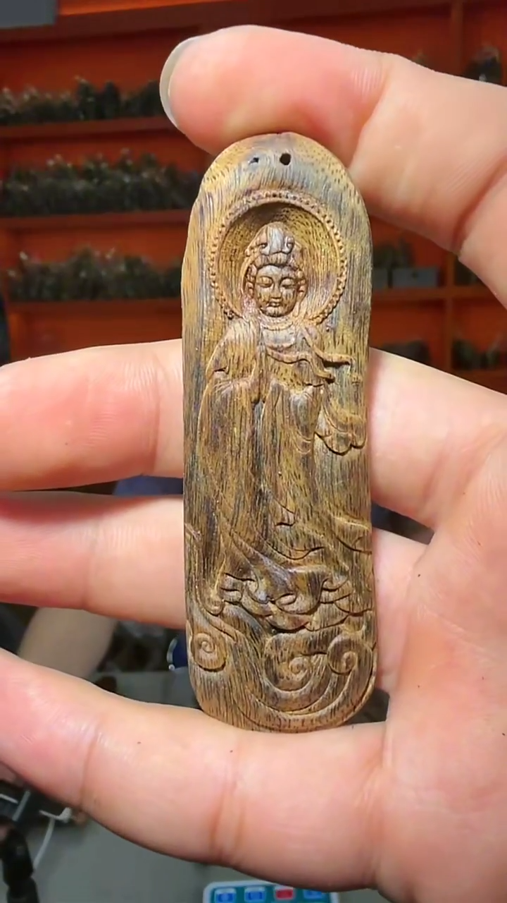 沉香吊坠s53号沉水观音多样性发一