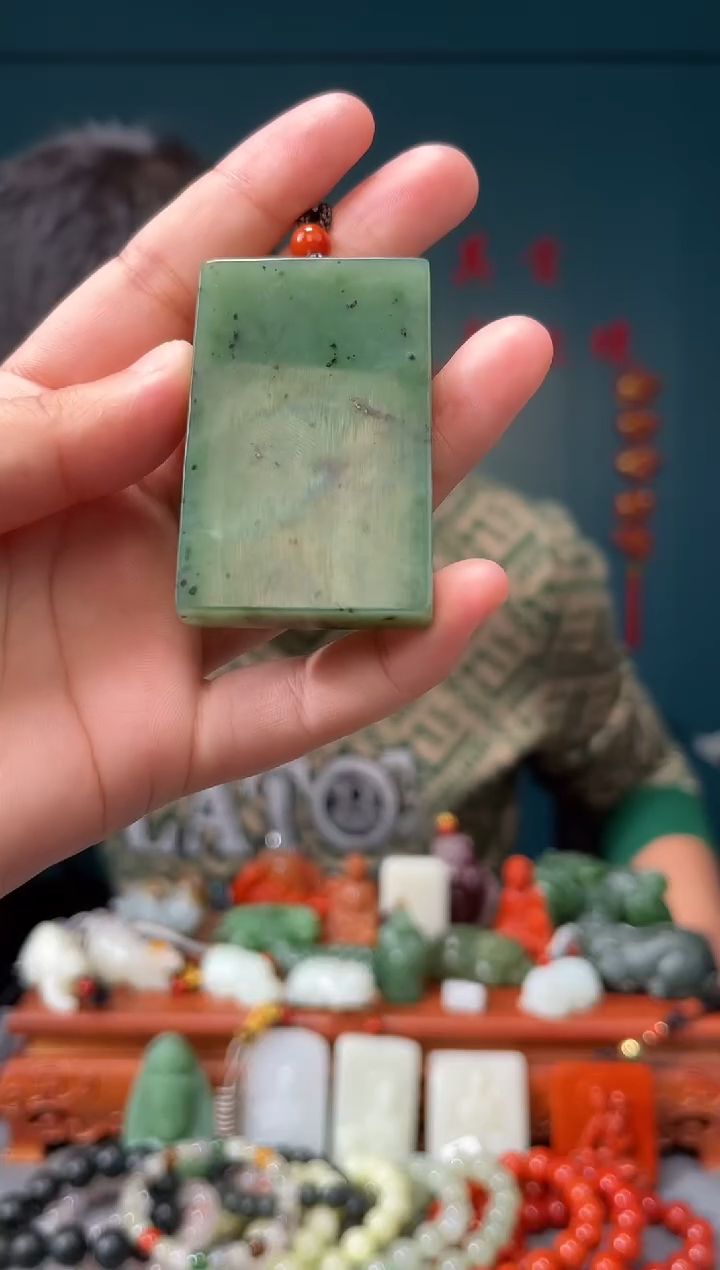 【闪购商品】和田玉未镶嵌颈饰吊坠