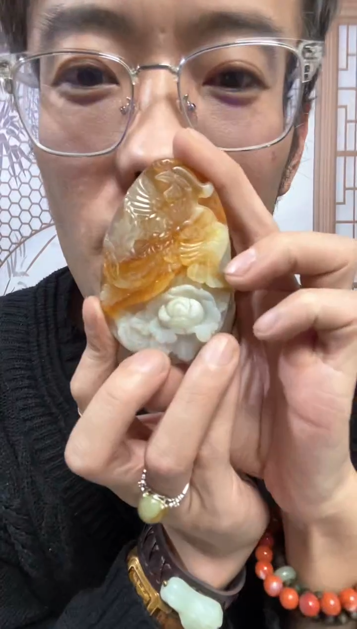 【闪购商品】蛇纹石玉颈饰未镶嵌天然岫玉