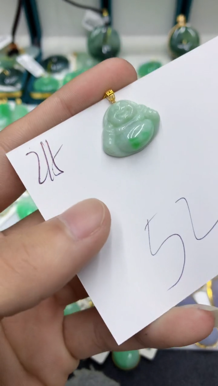 【闪购商品】翡翠颈饰18K金镶嵌翡翠