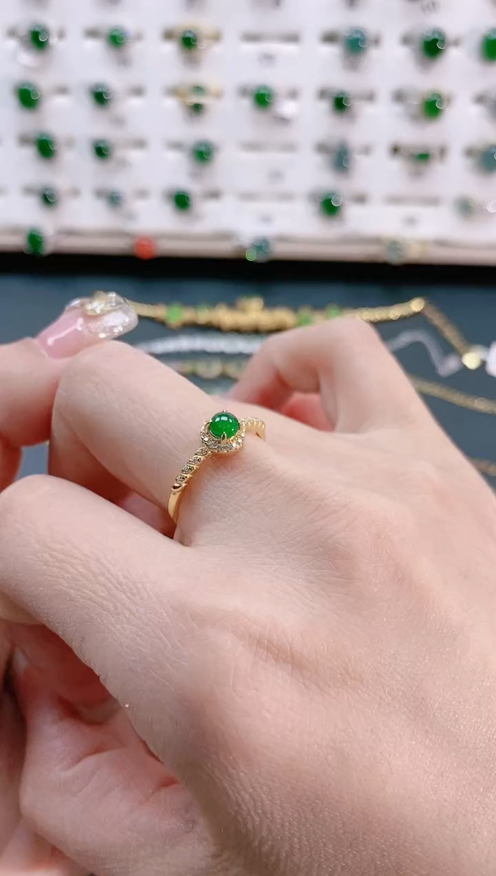 【闪购商品】翡翠戒指银S925镶嵌天然翡翠