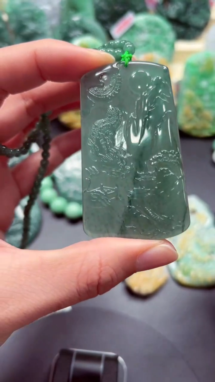 吊坠(不含链)未镶嵌翡翠缅甸翡翠