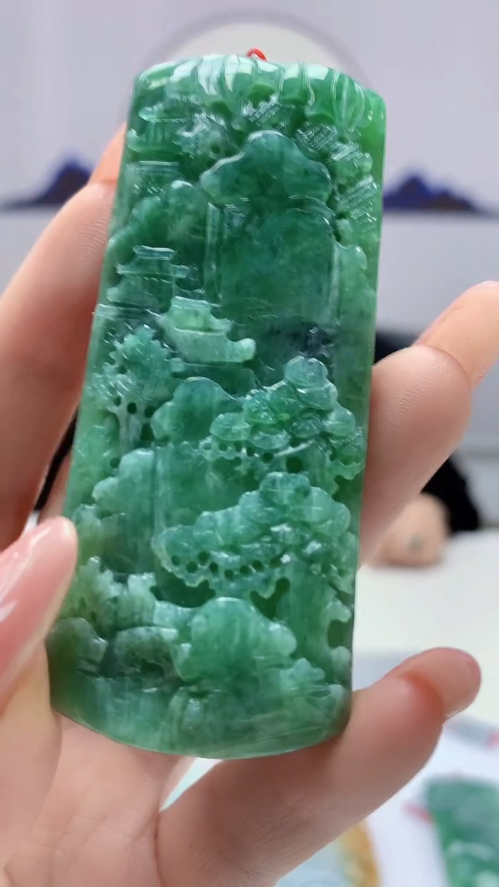 【闪购商品】定制翡翠未镶嵌4852DD-毛货挂件100