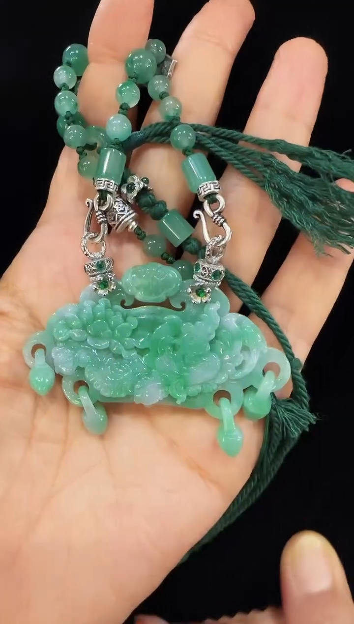 颈饰未镶嵌翡翠国风