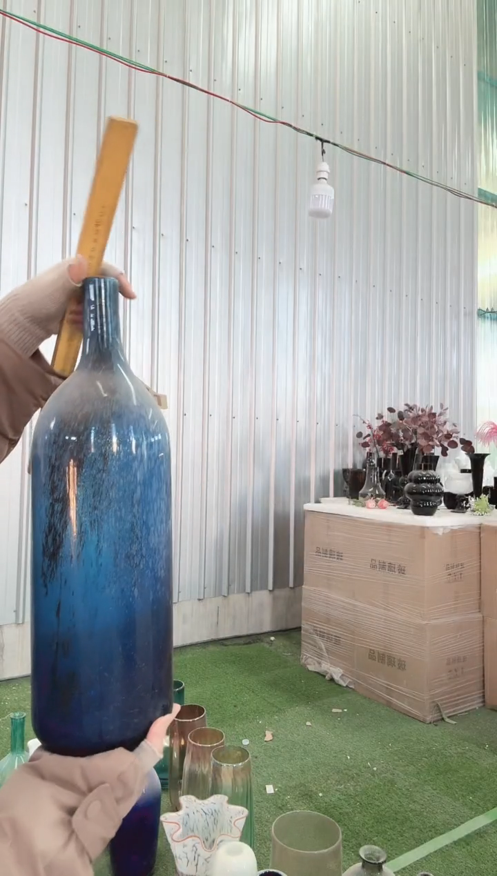 040直播玻璃花瓶