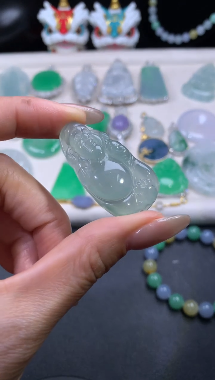 吊坠(不含链)未镶嵌翡翠 