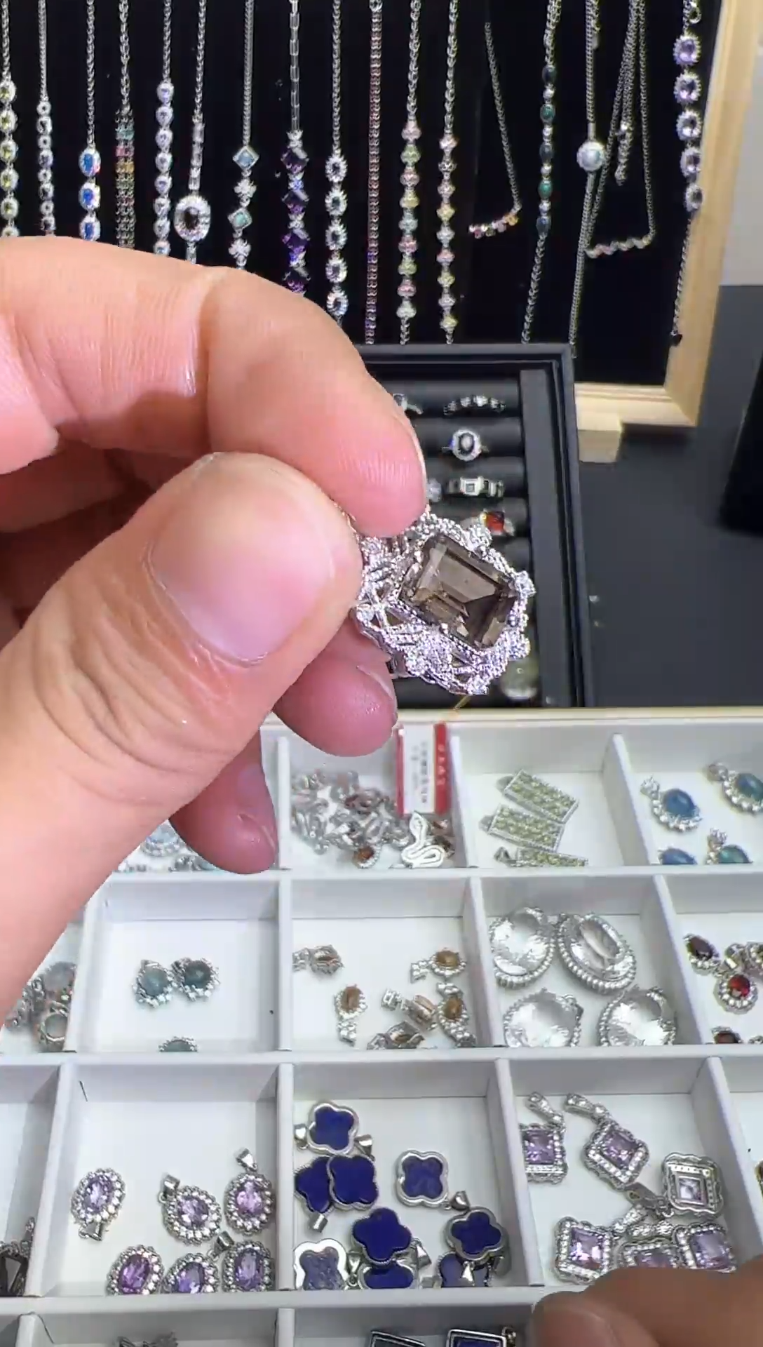 【闪购商品】水晶颈饰银S925镶嵌0000